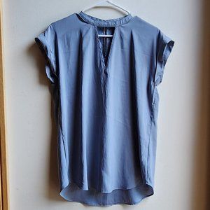 Express Gray/Blue Cap Sleeve Blouse Size Medium